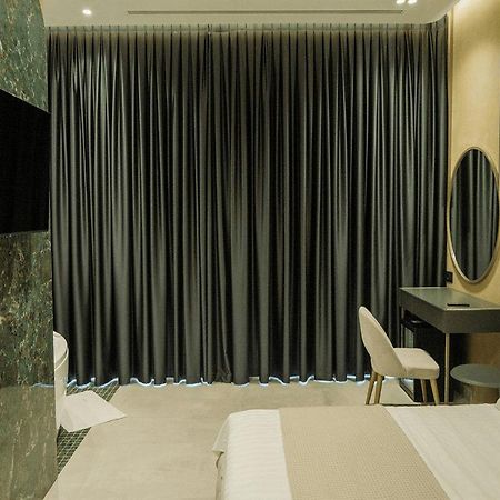 Comfort Suites Golem  Esterno foto
