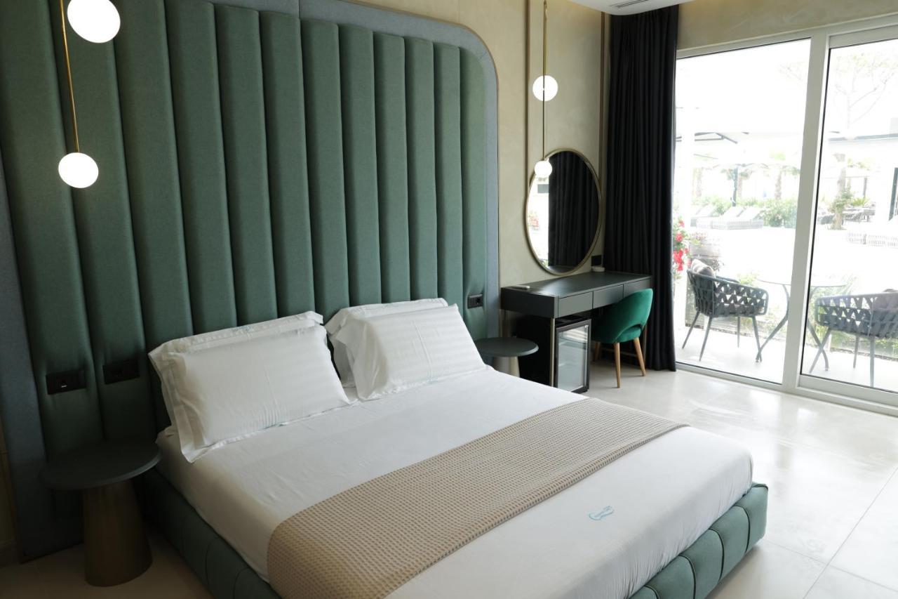 Comfort Suites Golem  Esterno foto