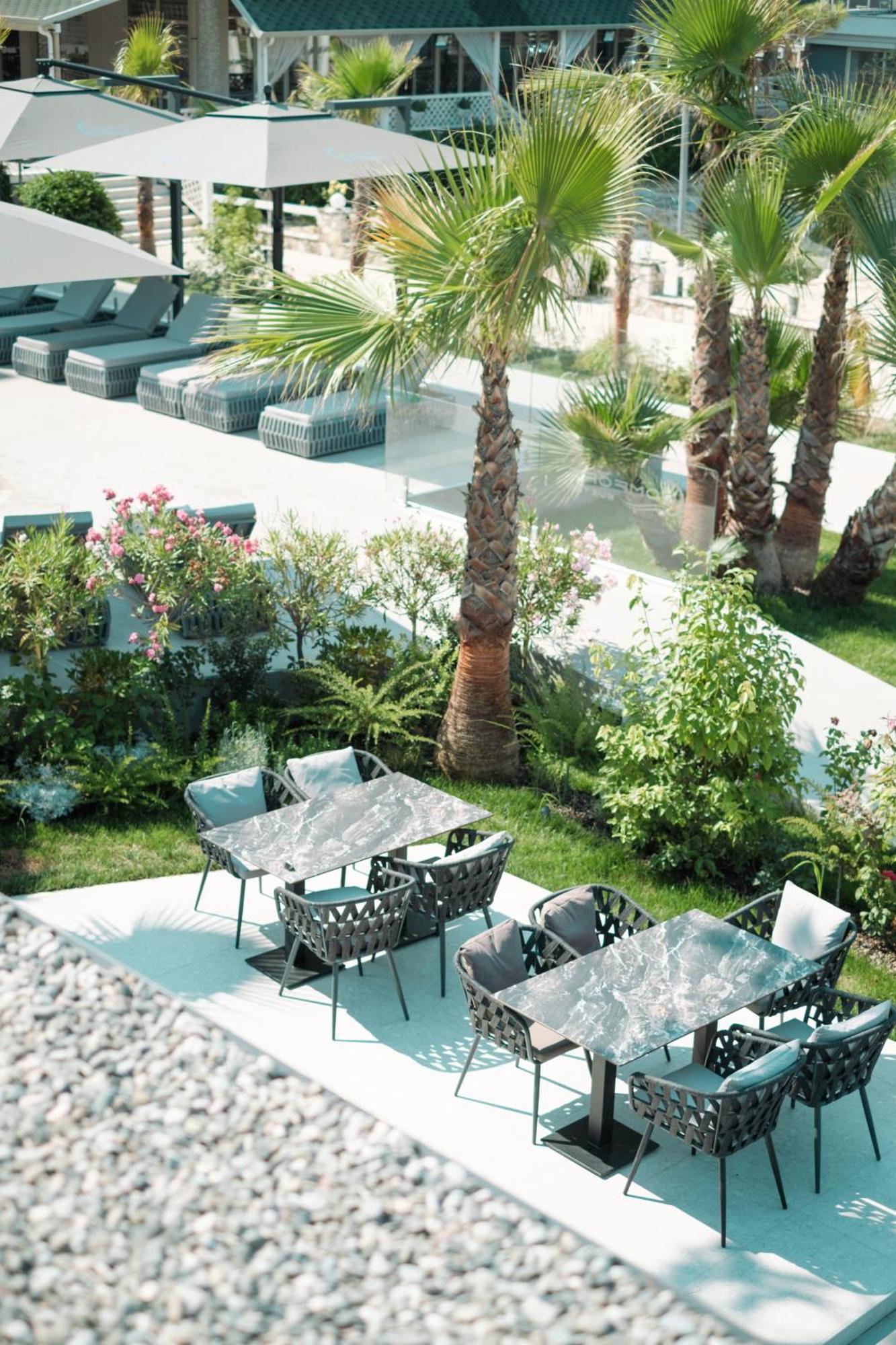 Comfort Suites Golem  Esterno foto