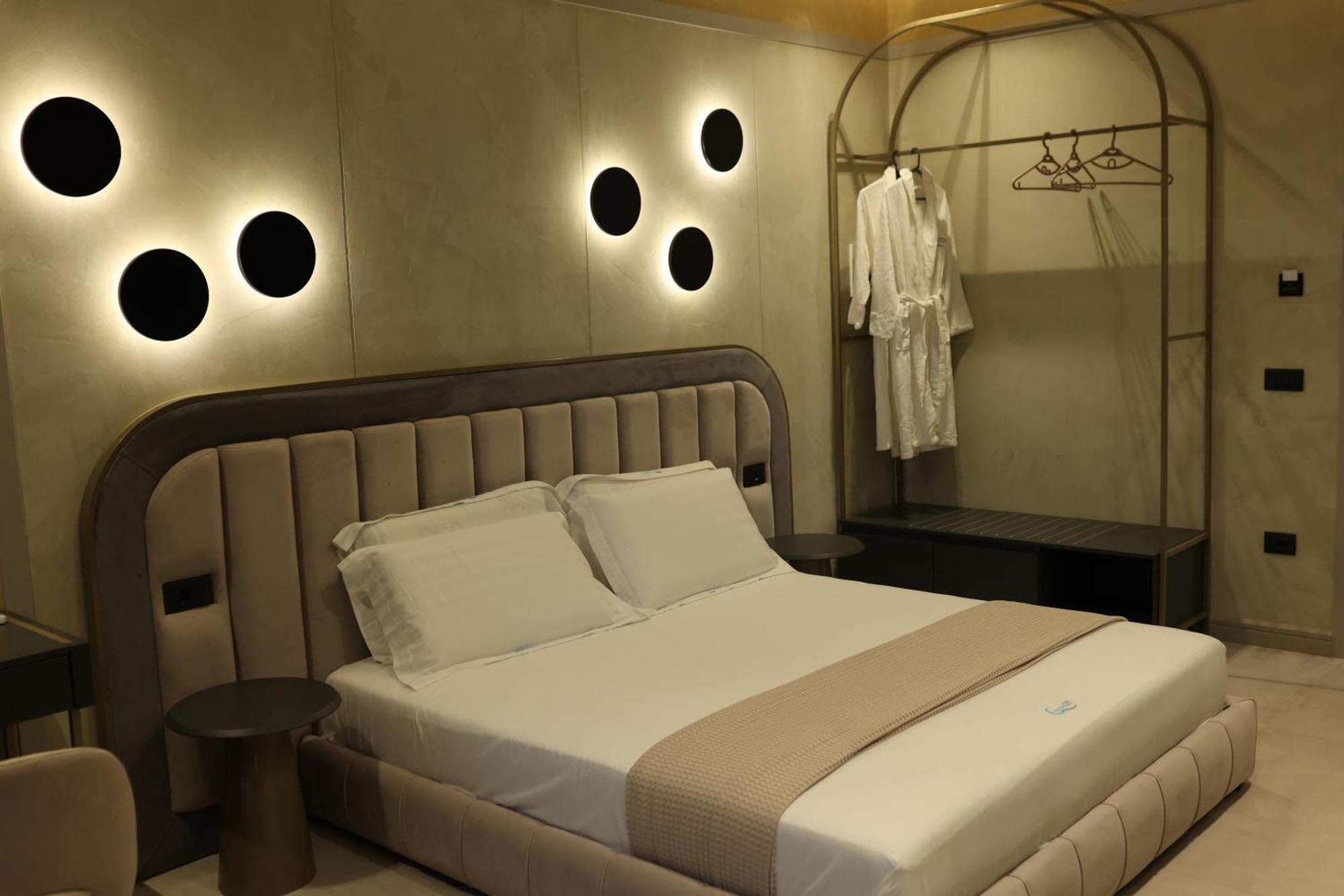 Comfort Suites Golem  Esterno foto