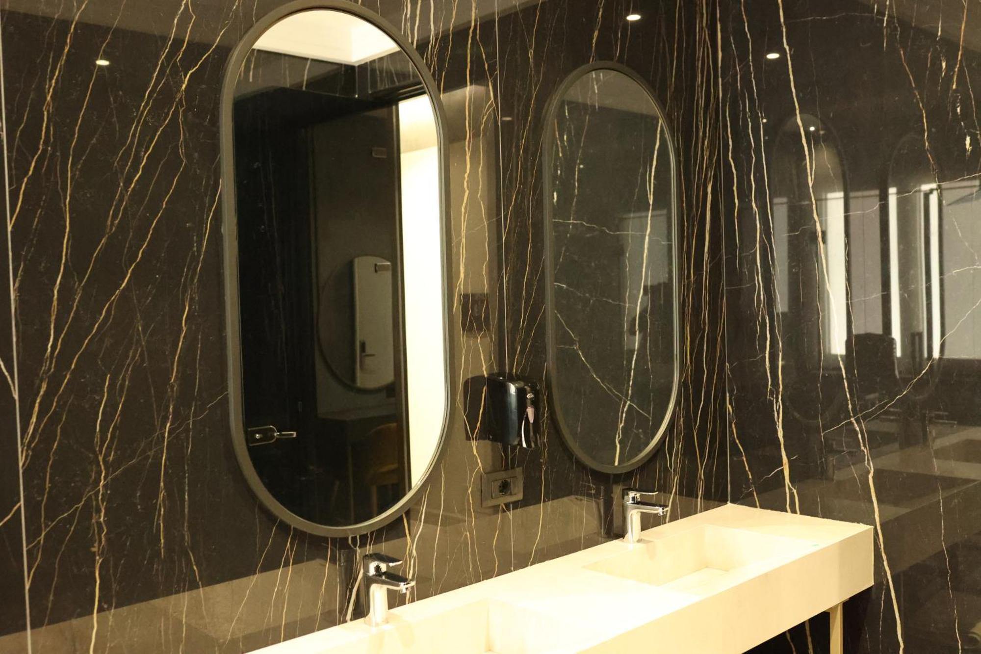 Comfort Suites Golem  Esterno foto