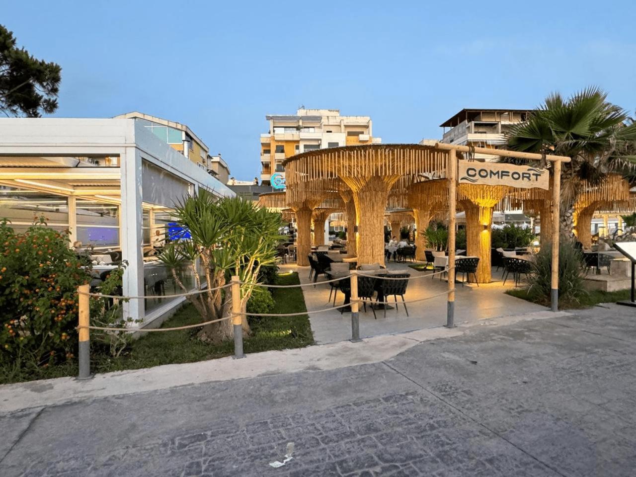 Comfort Suites Golem  Esterno foto