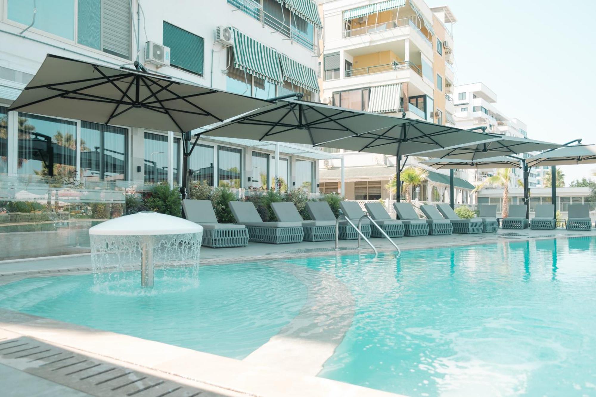 Comfort Suites Golem  Esterno foto